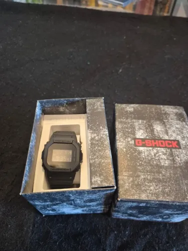 RELOGIO CASIO GSHOCK DW 5600UBB (PRETO LINDO)