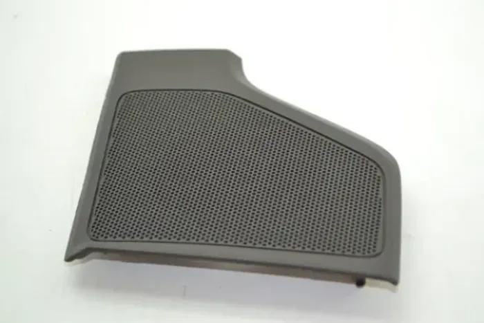 Moldura Tela Grade Tweeter Lado Esquerdo Gm S10 2017 5207015 Preto