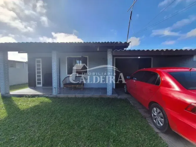 CASA PROXIMO AO CENTRINHO DE NOVA TRAMANDAI!!