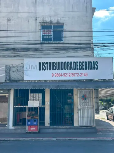 VENDO DISTRIBUIDORA DE BEBIDAS (PORTEIRA FECHADA)
