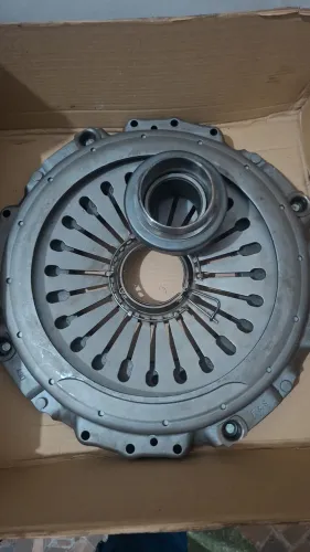 KIT DE EMBREAGEM PARA CAMINHÕES 