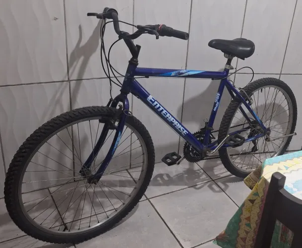 BICICLETA ARO 26 - DISPONÍVEL
