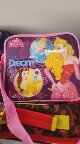 Lancheira Térmica Escolar Infantil com Garrafa de Porta lanche Disney Original