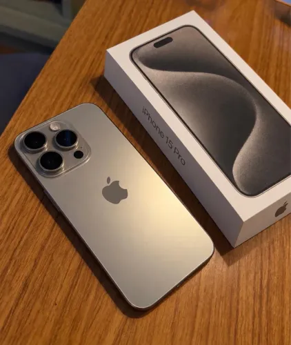 Vendo IPhone 15 Pro Titanium Natural IMPECÁVEL