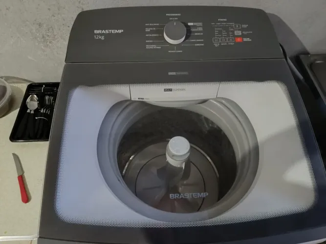 Máquina de lavar roupa 
