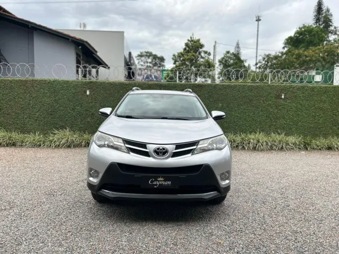 Toyota RAV4 2.0 4X4 16V Aut. 2013