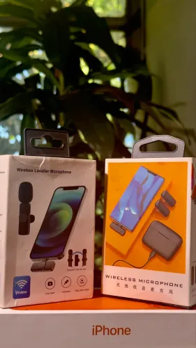 Microfone de lapela sem fio para celular.