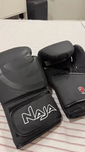 LUVA DE BOXE/MUAY THAI 14oz