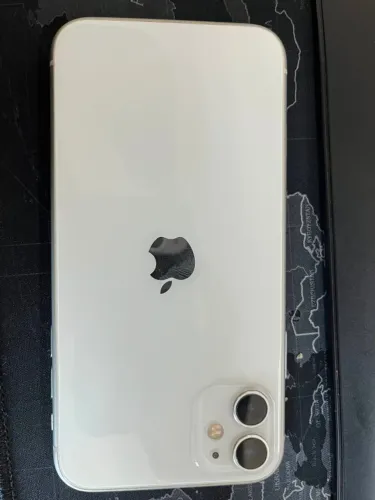 iPhone 11 em Excelente Estado, Sem Marcas e com Caixa