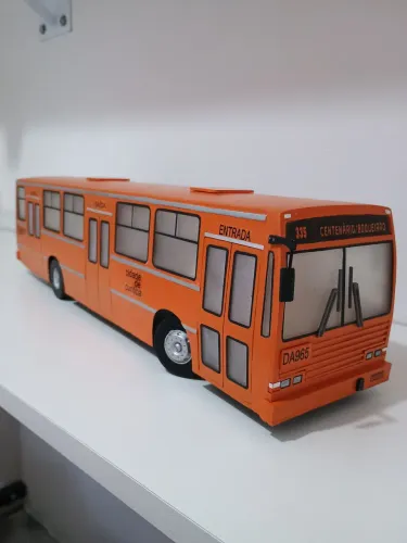 Miniatura de ônibus escala 1/24