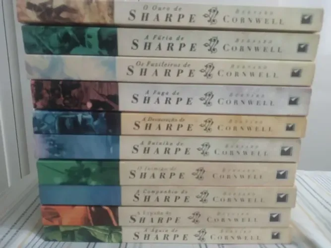 Coleção de 10 Livros de Bernard Cornwell