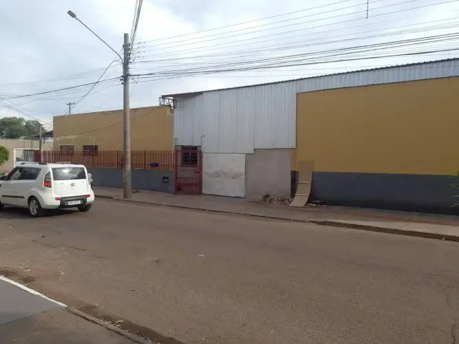 CÓD. 423 | GALPÃO COMERCIAL PARA LOCAÇÃO JARDIM LEBLON