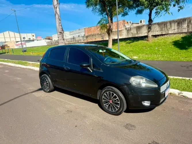 Fiat Punto ELX 1.4 Fire Flex 8V 5P 2008