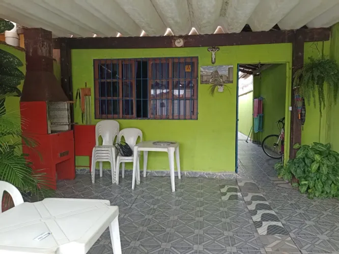 Casa para Venda em Mongaguá, Itaóca, 2 dormitórios, 2 banheiros, 2 vagas