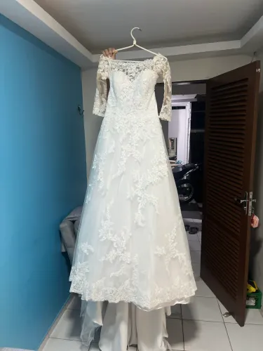 Vestido de noiva seminovo 