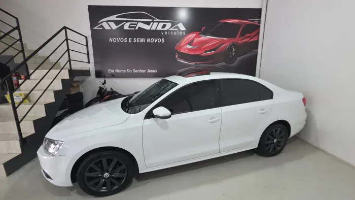 Volkswagen Jetta Comfortline 2.0 T.flex 8V 4P Tipt. 2014
