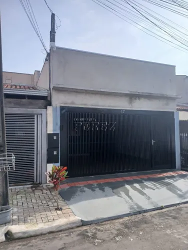 Casa à venda e locação na região leste de Londrina - Residencial Vila Romana