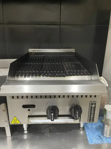 char broiler a gás venâncio bom estado