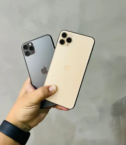 iPhone 11 Pro Max - Dourado e Grafite / VEM ESCOLHER O SEU !