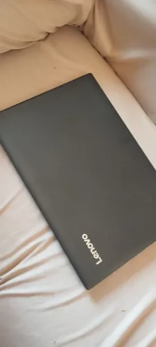 Notebook Lenovo com defeito