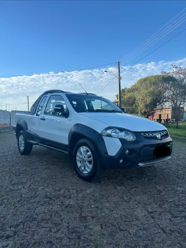 Fiat Strada Adventure 1.8/ 1.8 Locker Flex CE 2013