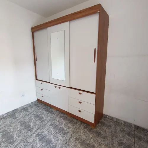 Guarda roupa infantil em MDF de primeira qualidade.
