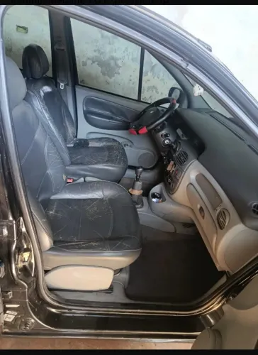 Renault Scenic Expression 1.6 16V Aut. 2004