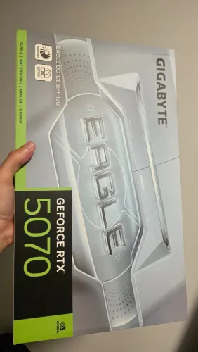Gigabyte RTX 5070 EAGLE 12 Gb OC ICE SFF 12Gb