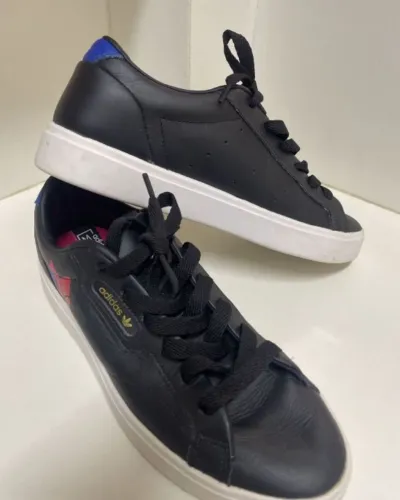 Tênis Adidas N*38