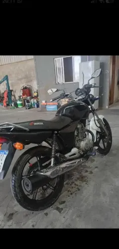 Titan 150