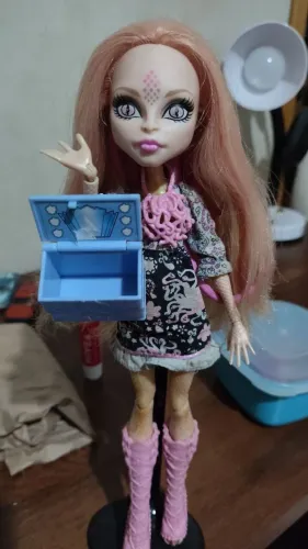 Monster high Viperine