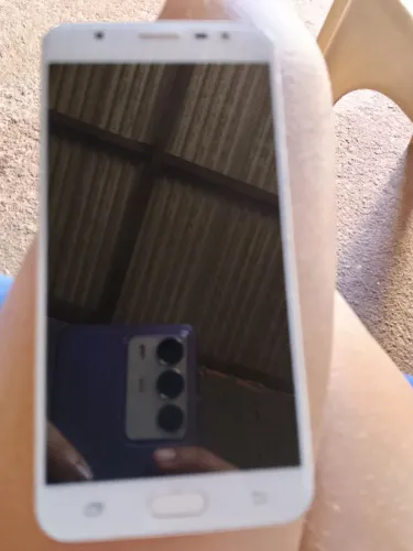 Celular Samsung j7