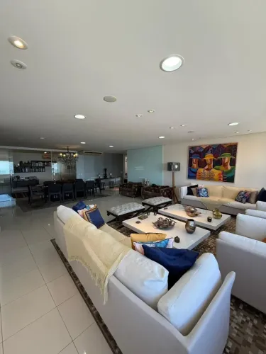 AB| Apartamento à venda no Edificio Flor do Vale | Varanda com Vista Mar | 4 Suítes