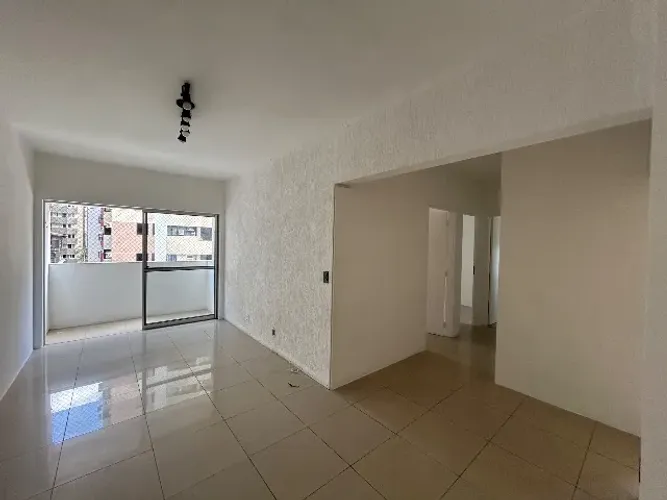 DOIS QUARTOS AMPLOS!! SEGUNDA QUADRA DA PONTA VERDE!! 2.700,00