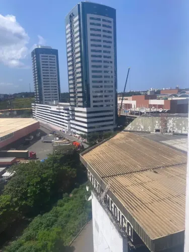 ALUGO SALA COMERCIAL 110 M² AV. TANCREDO NEVES, PRÓXIMO AO SALVADOR SHOPPING, CAMINHO DAS