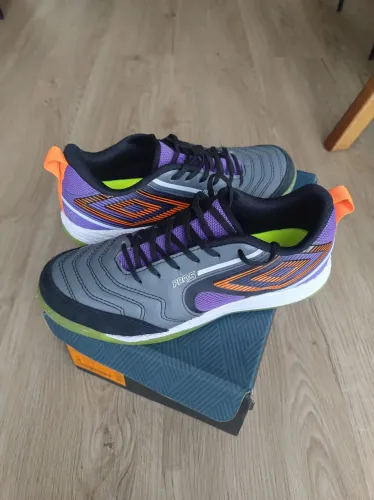 Umbro Pro 5 Bump
