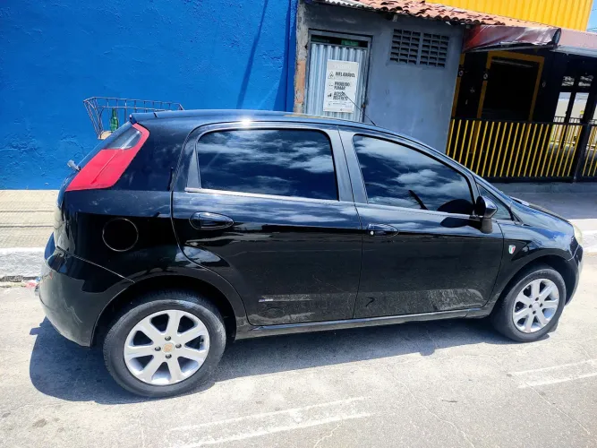 Fiat Punto ELX 1.4 Fire Flex 8V 5P 2008