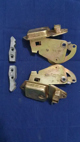 Corcel 1 par de fechadura das portas novas originais