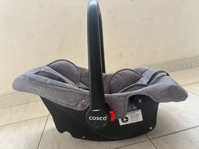 Bebê conforto- Cosco Kids Wizz Cinza 0 á 13kg