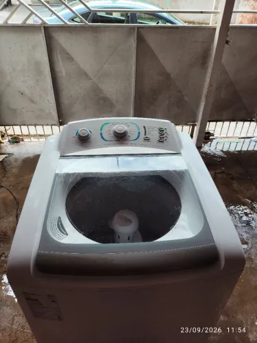 Máquina de lavar Eletrolux 12 kilos 