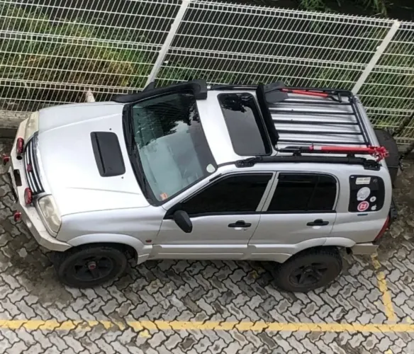 Suzuki Grand Vitara 2.0 16V 4x2/4x4 5P Mec. 1998
