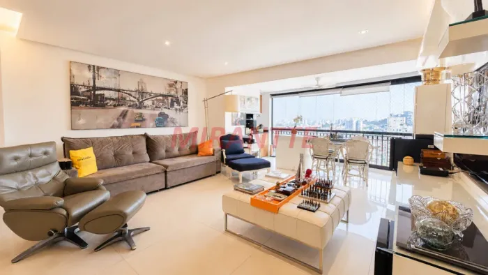 Apartamento de 138m² com 4 quartos em Santa Teresinha