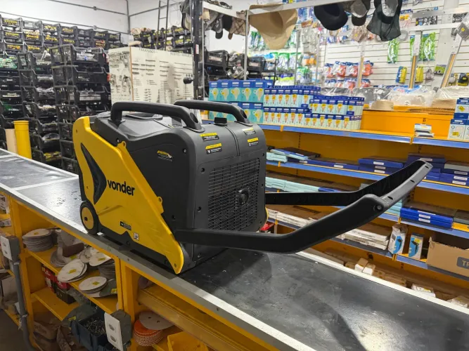 GERADOR INVERSOR VONDER GIV 3000 220V À VENDA