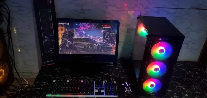 VENDO/TROCO PC GAMER i5 4440/ 10GB RAM/ GT210 1GB/ HD 500GB/ FORMATADO