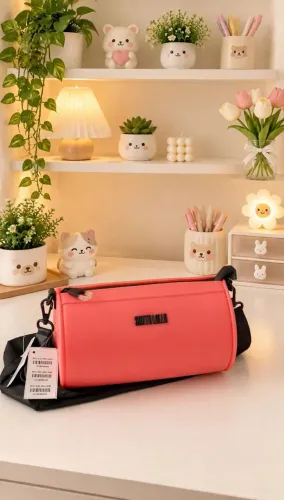 Bolsa Transversal Cilíndrica de Borracha Santa Lolla - NOVA e ORIGINAL