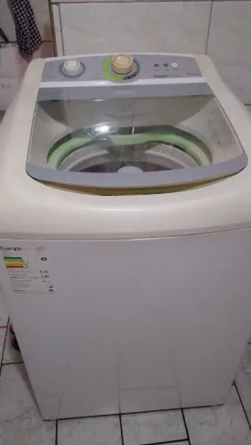Máquina de lavar roupas consul
