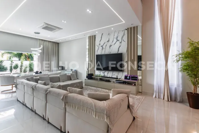 Casa em Condominio - Alphaville/Santana de Parnaiba