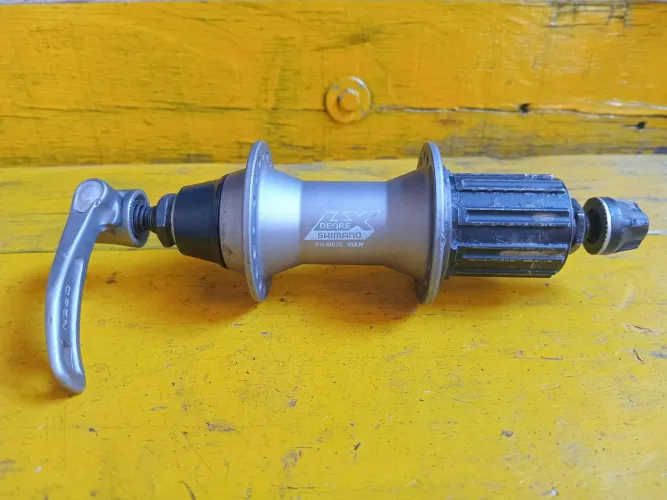 Cubo Shimano deore lx