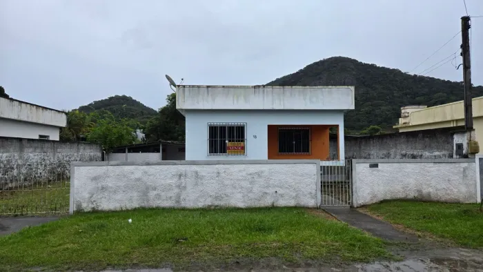 Casa independente Silva Jardim Boqueirão