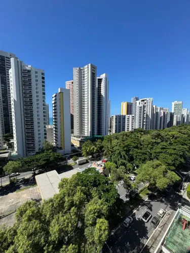 Imóvel para venda possui 96 metros quadrados com 3 quartos em Boa Viagem - Recife - PE